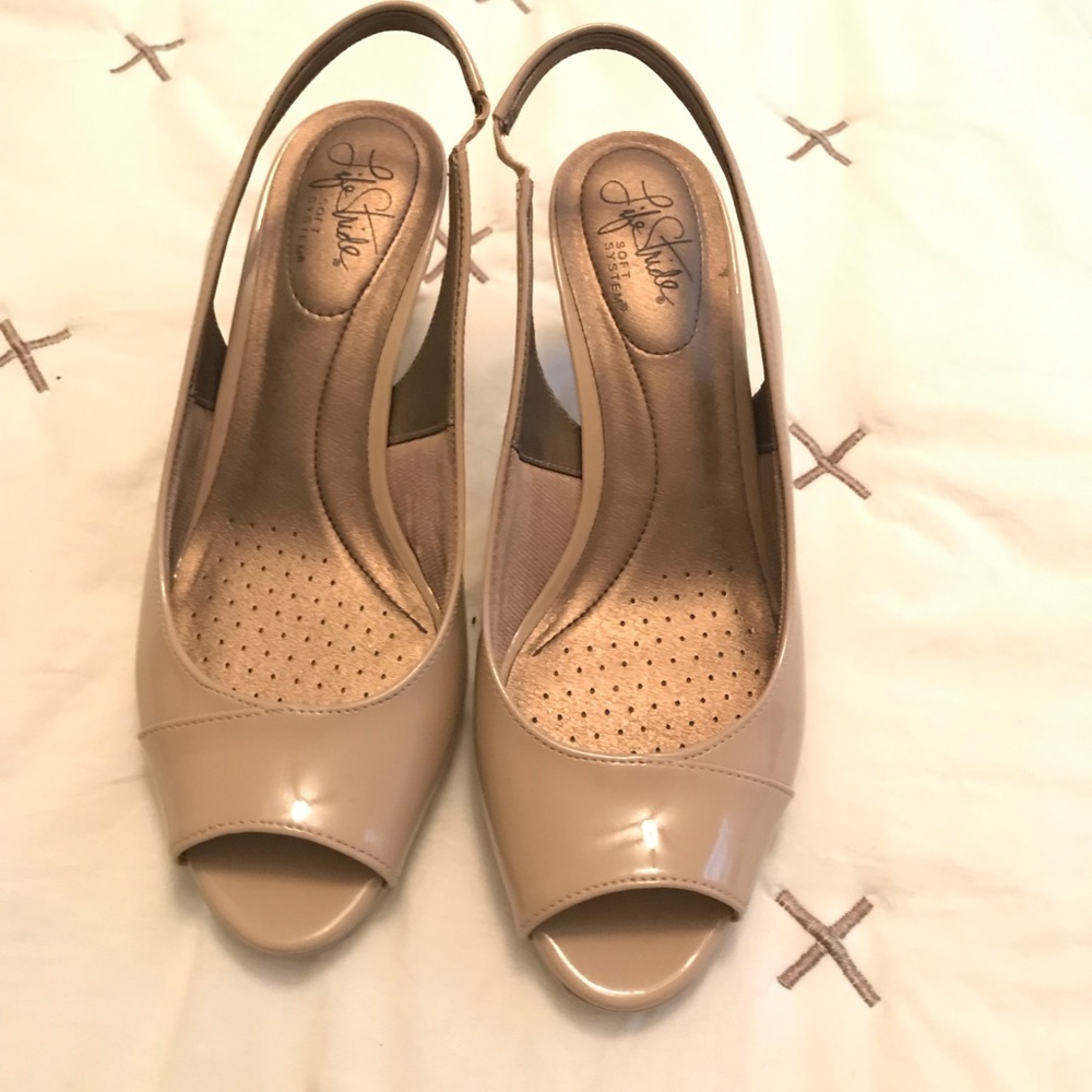 Nude Peep Toe Heels